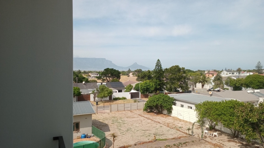 2 Bedroom Property for Sale in Table View Western Cape